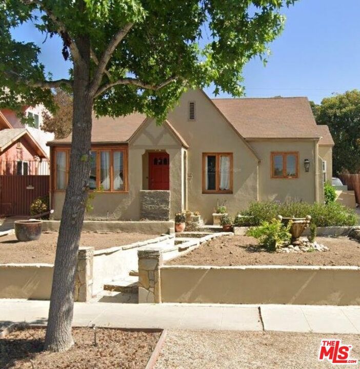 Photo of Listing #26688375