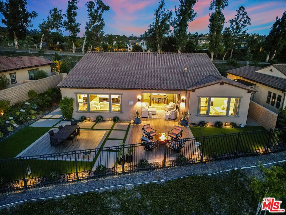 Photo of Listing #26690171