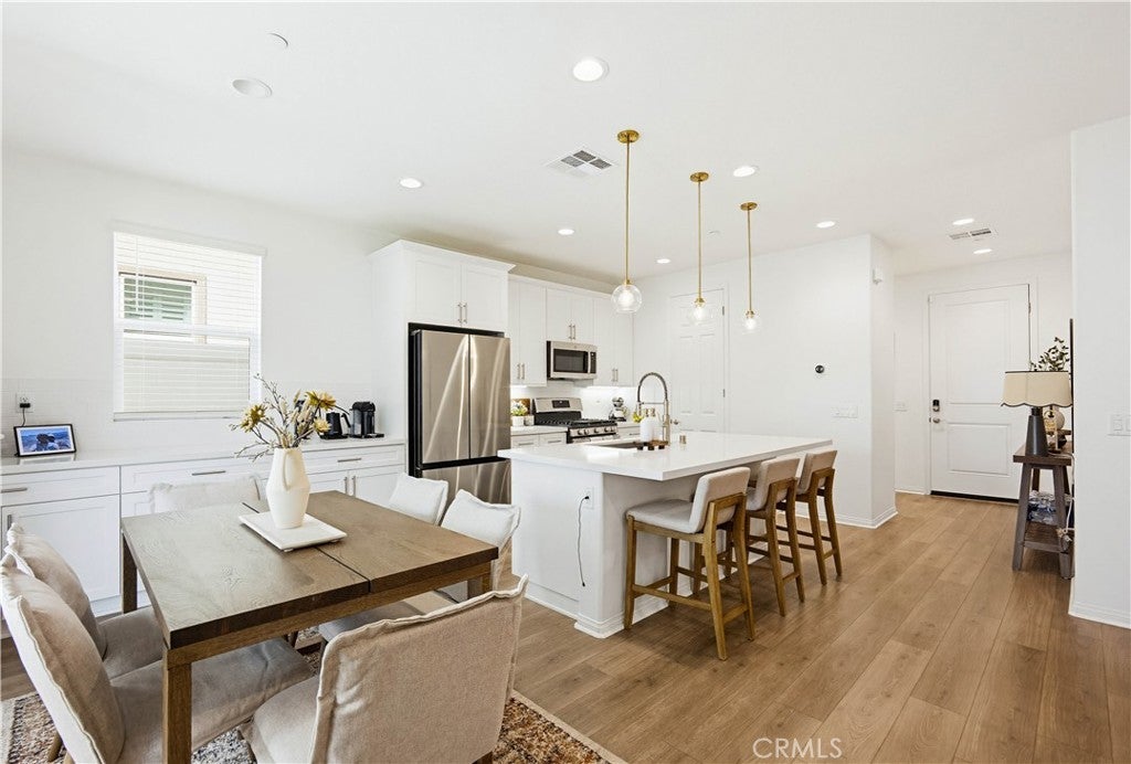 Photo of Listing #OC26073123