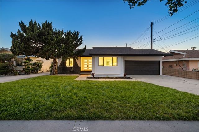15529 Cornuta, Bellflower