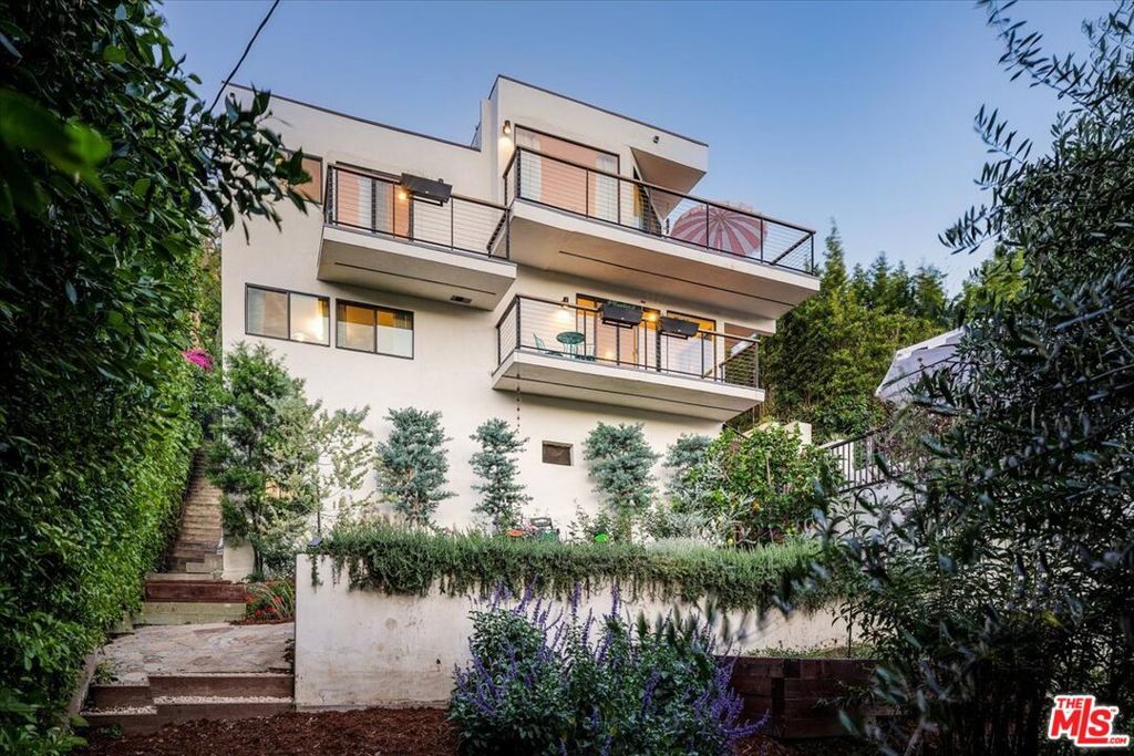 Photo of Listing #26691991