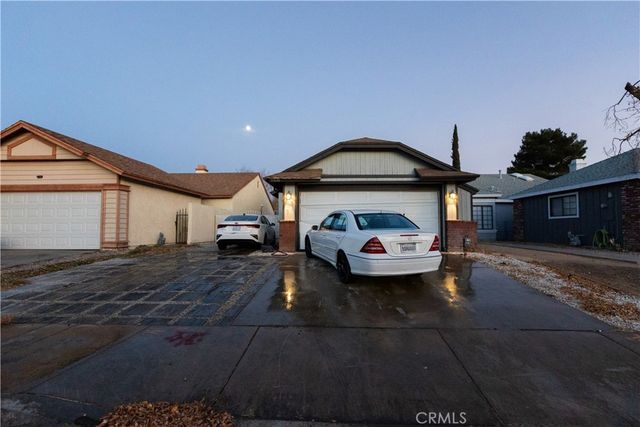 37630 12th E, Palmdale