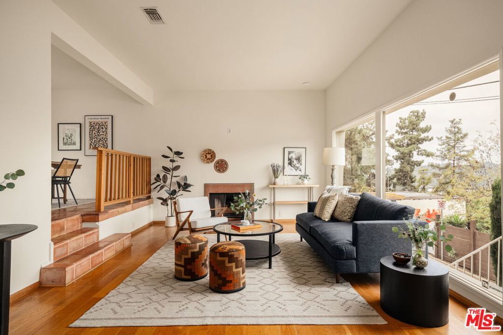 Photo of Listing #26686187