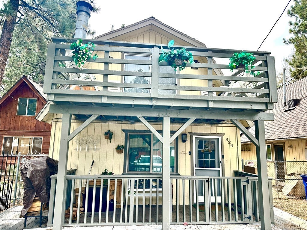 Photo of Listing #IV26076846