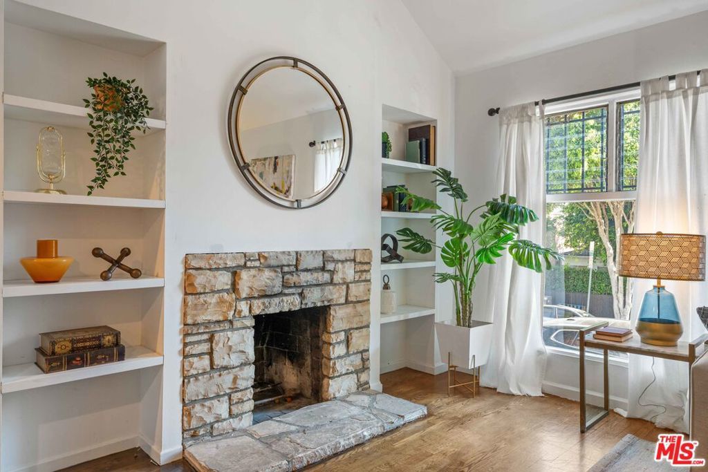 Photo of Listing #26660365