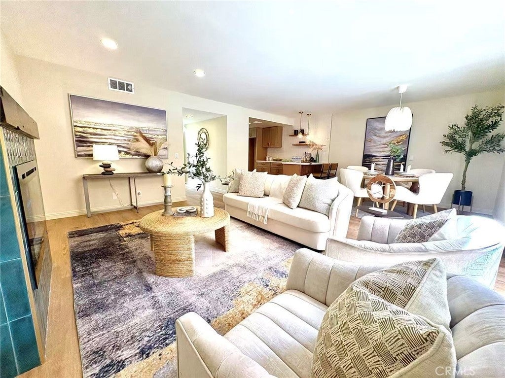 Photo of Listing #TR26075828