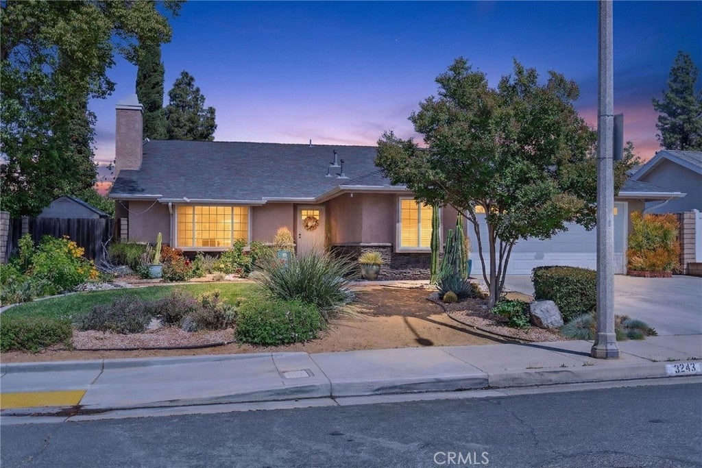 Photo of Listing #IV26077041