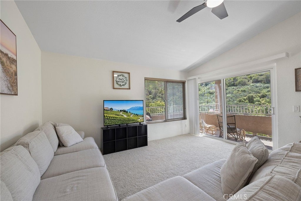 Photo of Listing #DW26077158