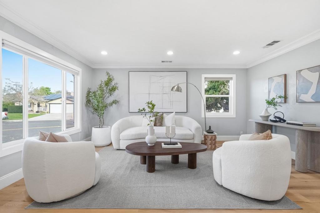 Photo of Listing #ML82040377