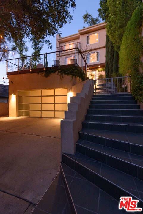 Photo of Listing #26697823