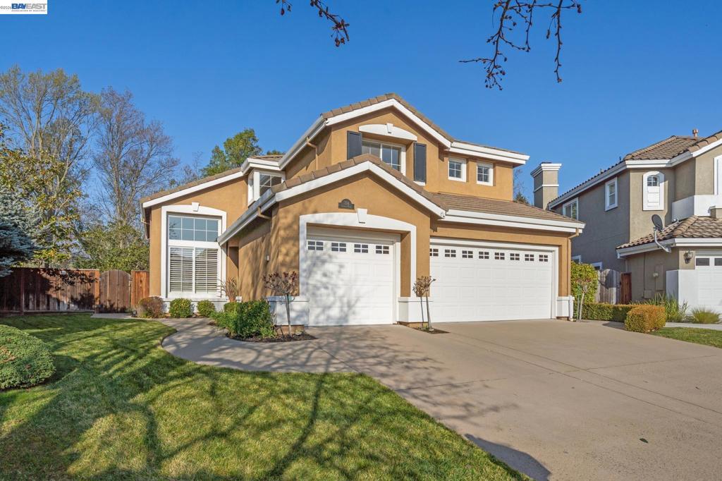 Photo of Listing #41130456