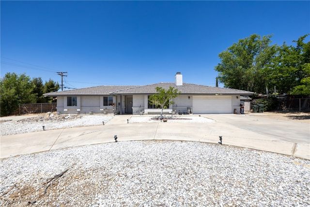 19388 Corwin, Apple Valley
