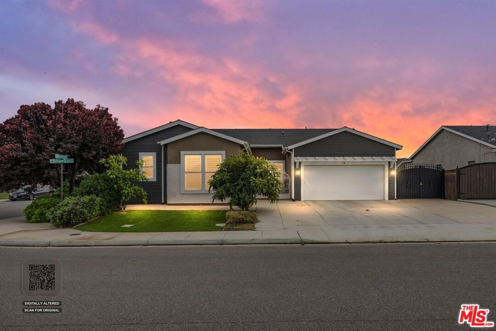 Photo of Listing #26699203