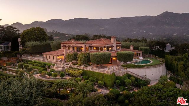 358 Woodley Road, Santa Barbara