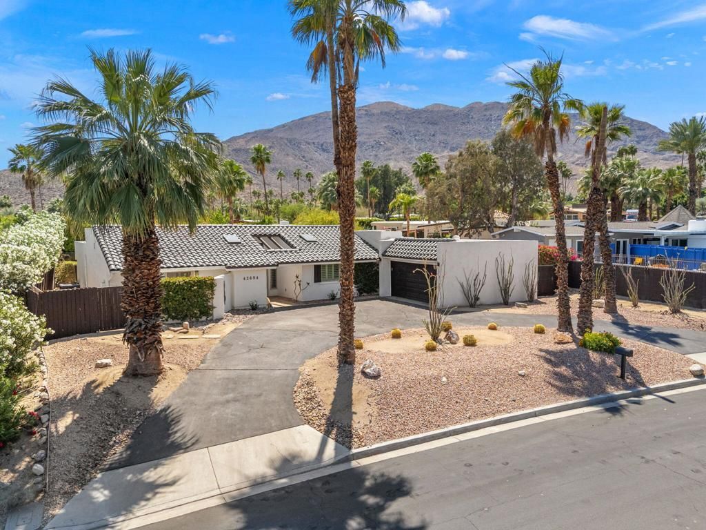 42694 E Veldt Street, Rancho Mirage