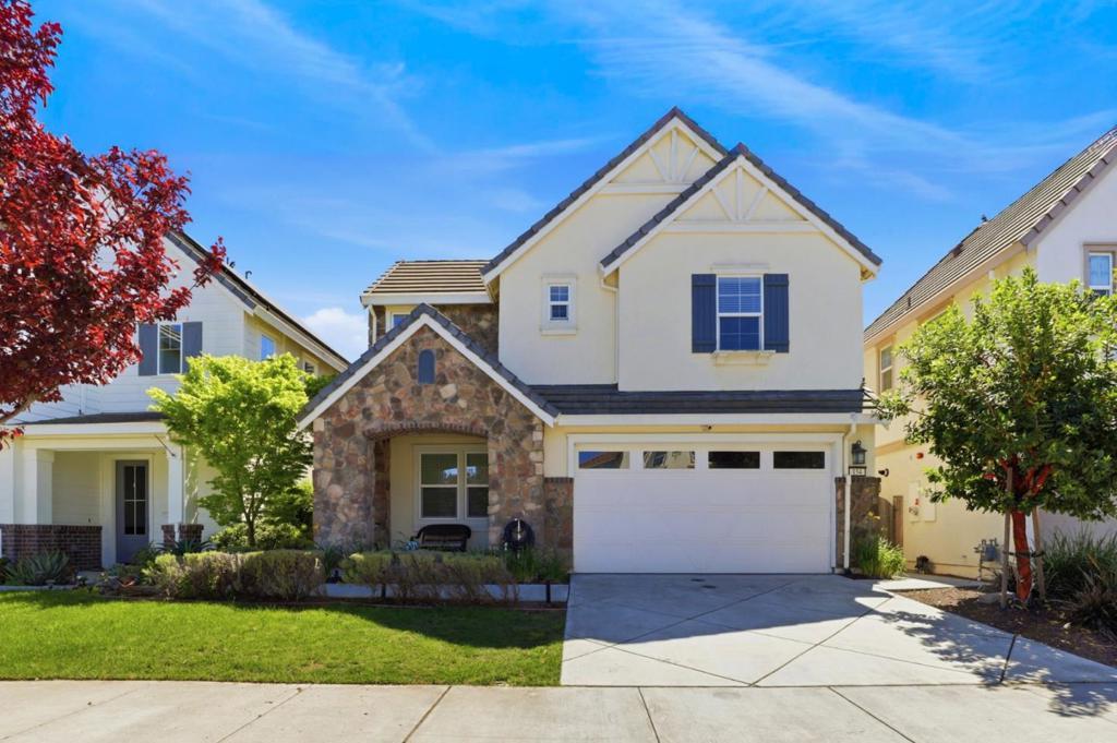 Photo of Listing #ML82041050