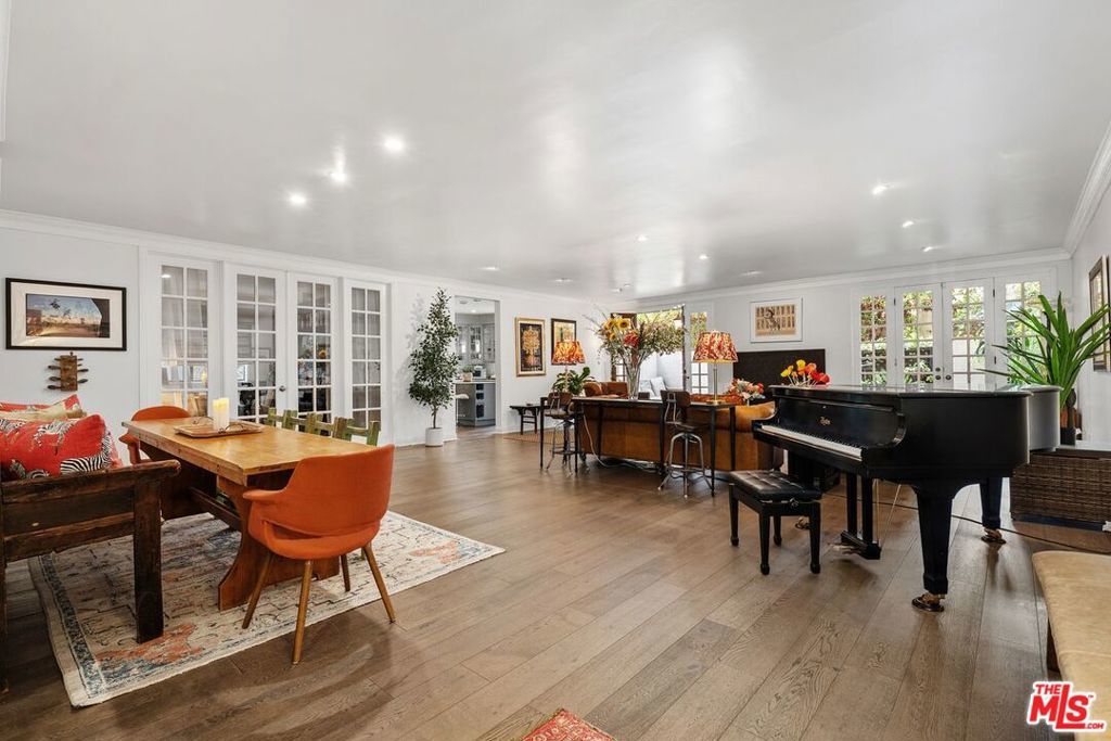 Photo of Listing #25607301