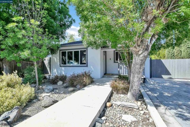 66 E Bolton Rd, Oakley