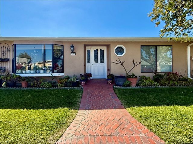 13451 St. Andrews Dr # M5-124l, Seal Beach