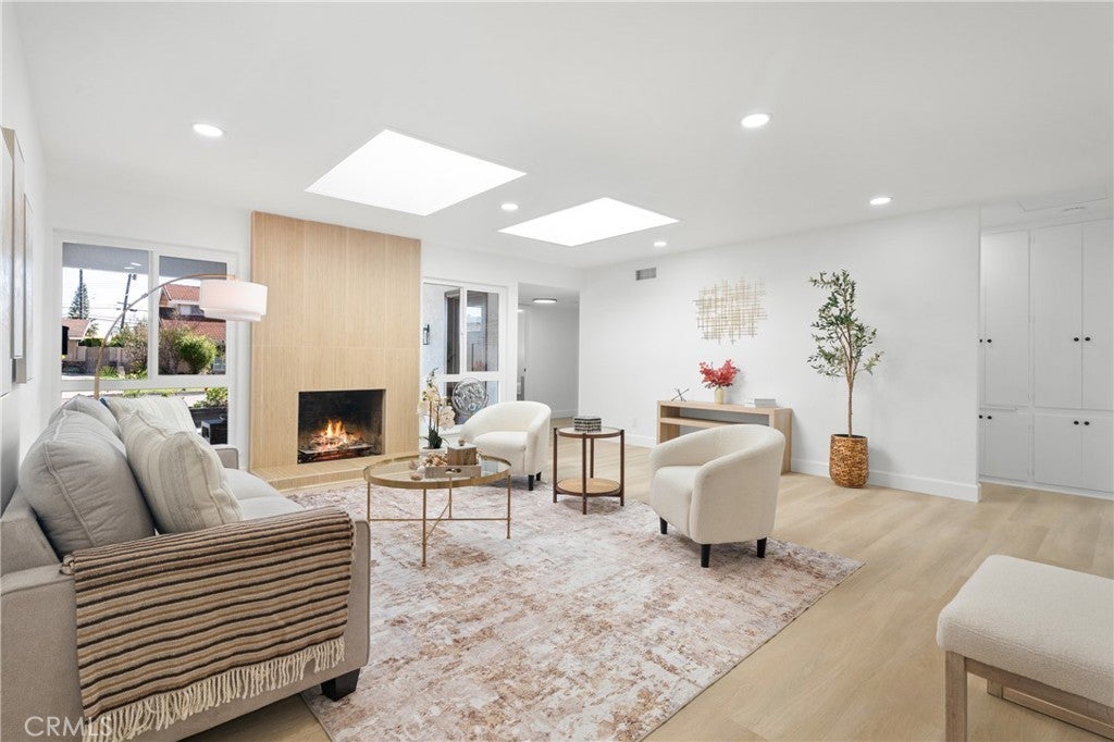 Photo of Listing #OC26077428