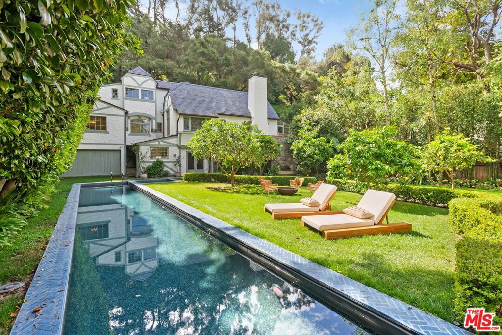 Photo of Listing #26700075