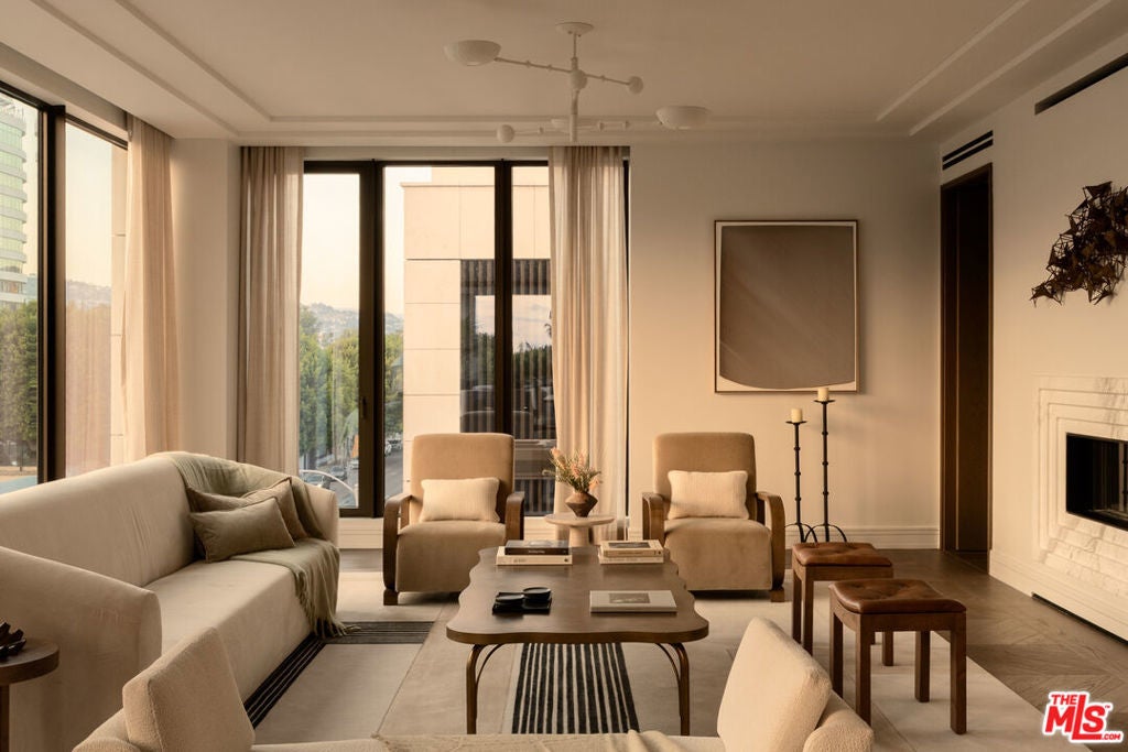 Photo of Listing #26672327