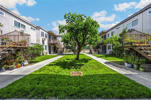 7135 Coldwater Canyon # 14, North Hollywood