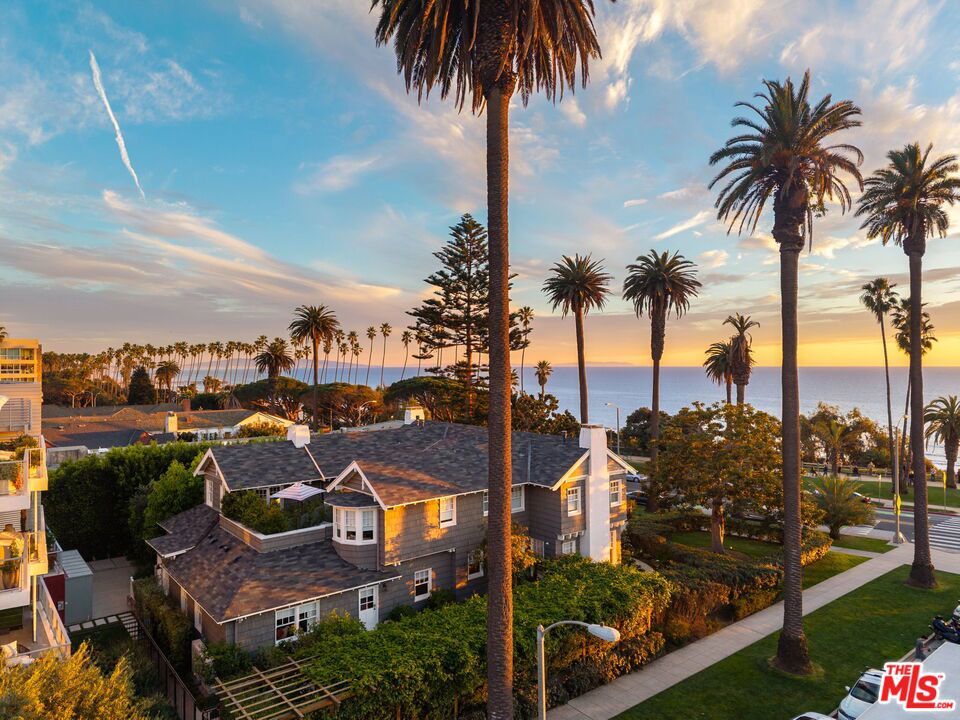 Photo of Listing #26691709