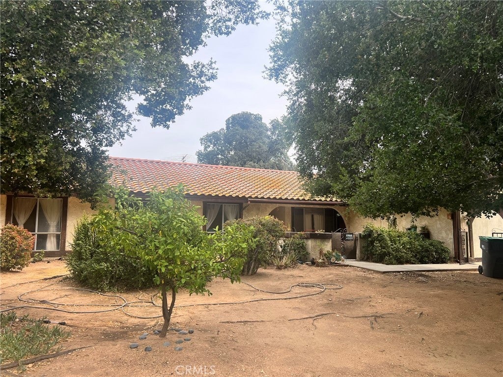 Photo of Listing #IV26077930