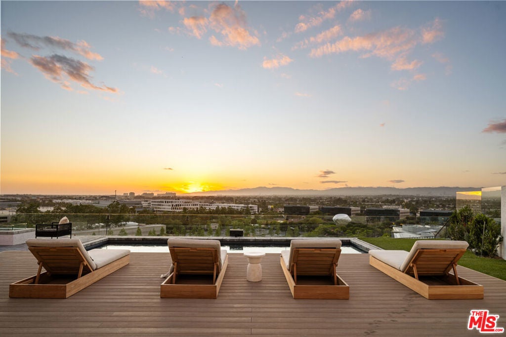 Photo of Listing #26648949