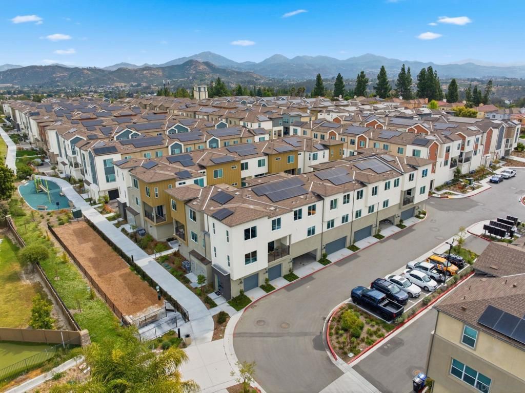 14102 Jonah Way, San Diego