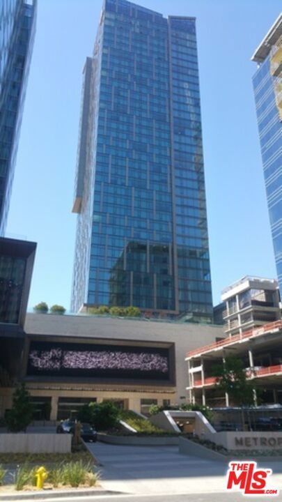 Photo of Listing #26704227