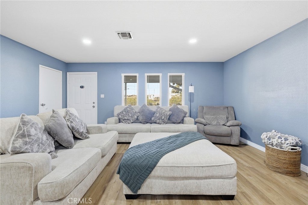 Photo of Listing #HD26078285