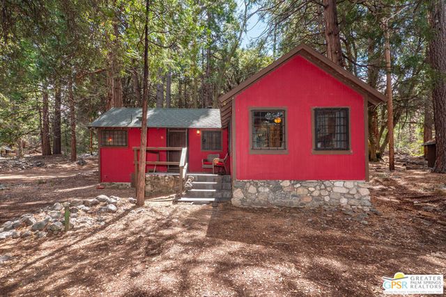76 Seven Oaks Trail, Angelus Oaks