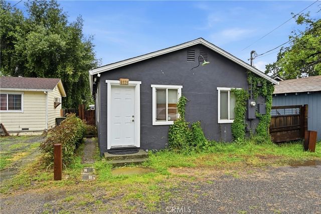 6025 Front, Clearlake