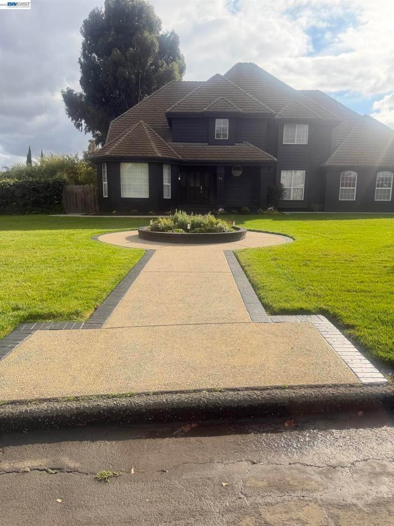 Photo of Listing #41130674