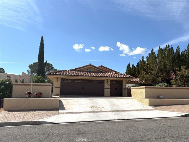 14695 Greenbriar, Helendale