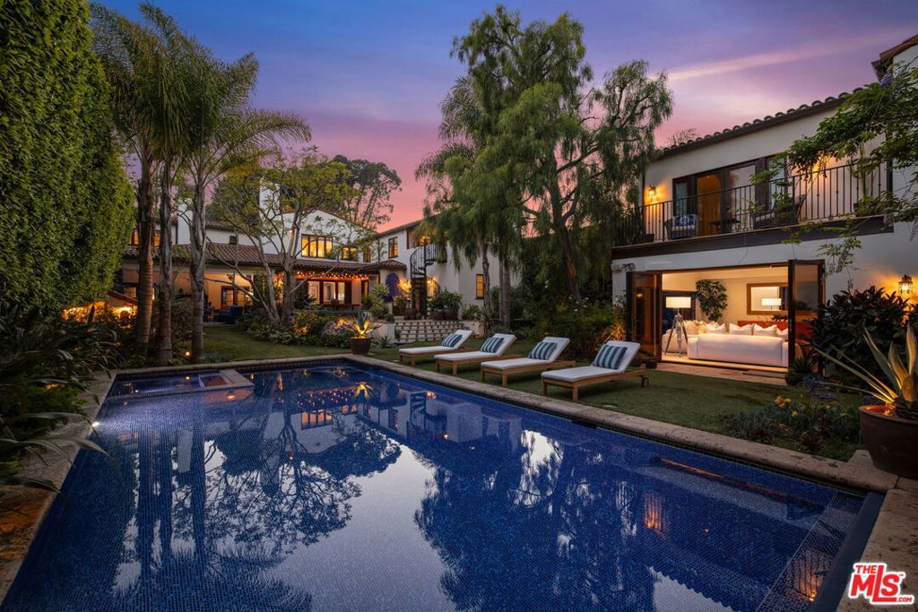 Photo of Listing #26678695