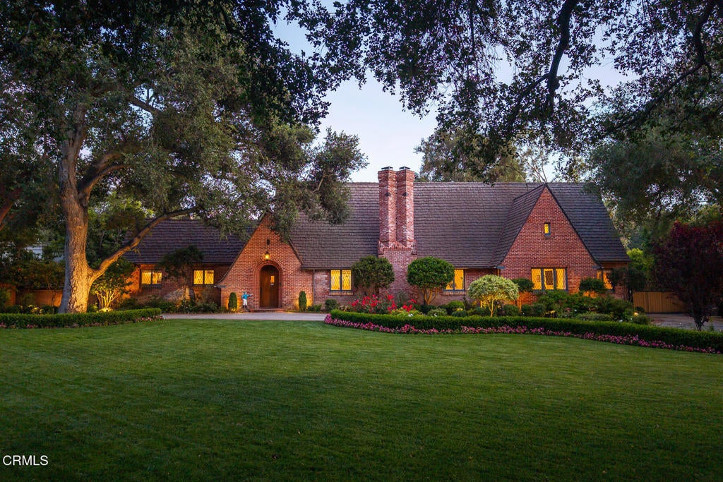 Photo of Listing #P1-26645