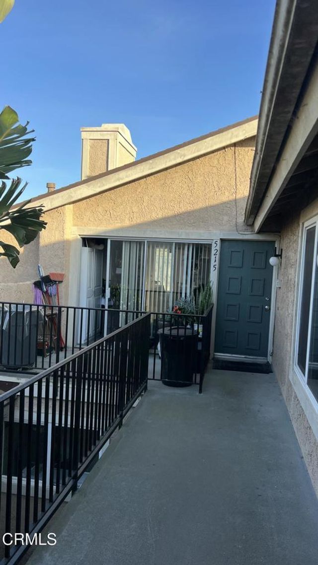 5215 Jefferson Square, Oxnard