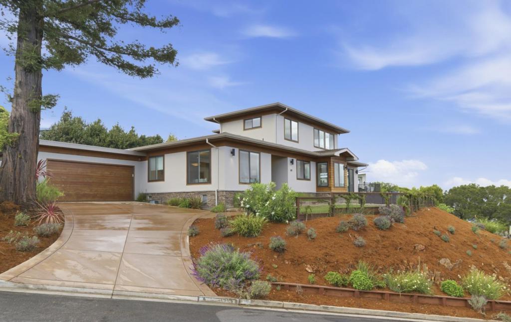 Photo of Listing #ML82042688