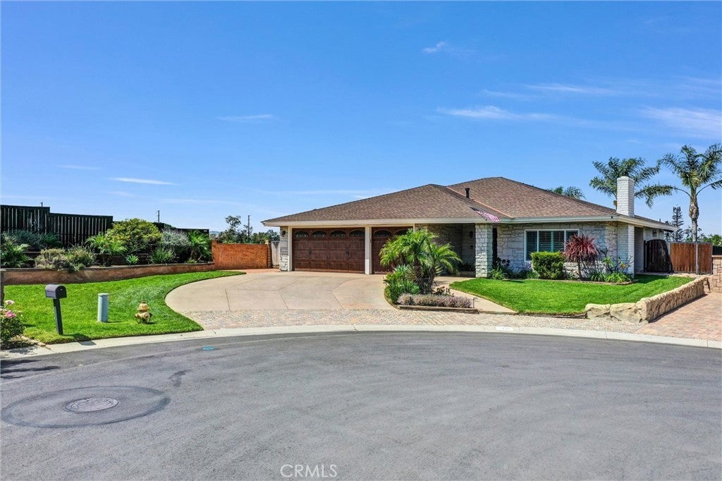 Photo of Listing #IV26079090