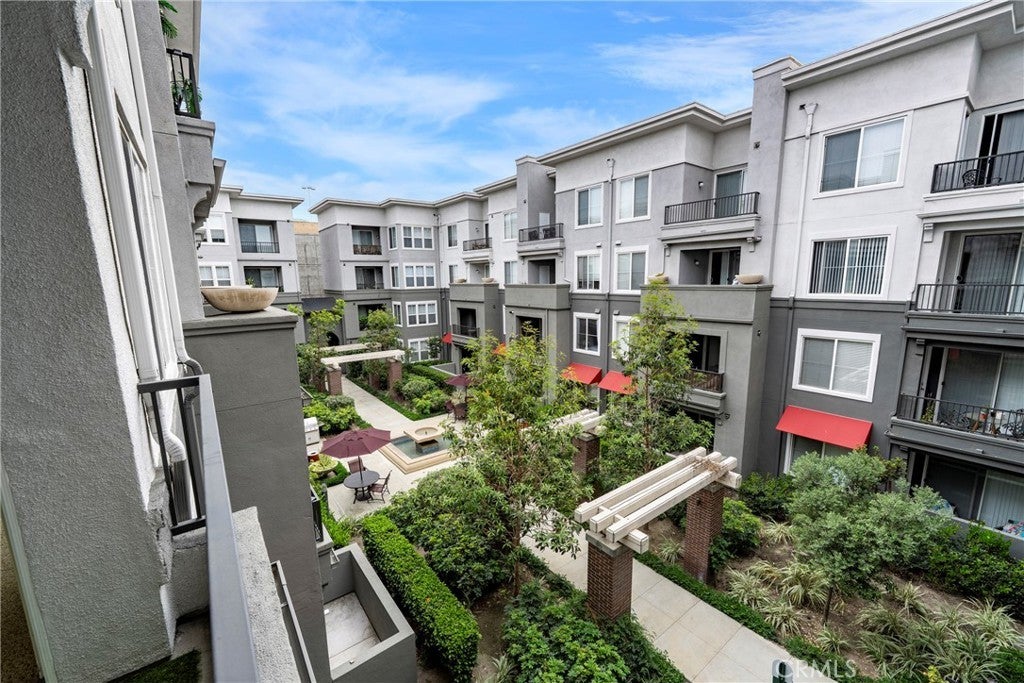 Photo of Listing #PW26078924