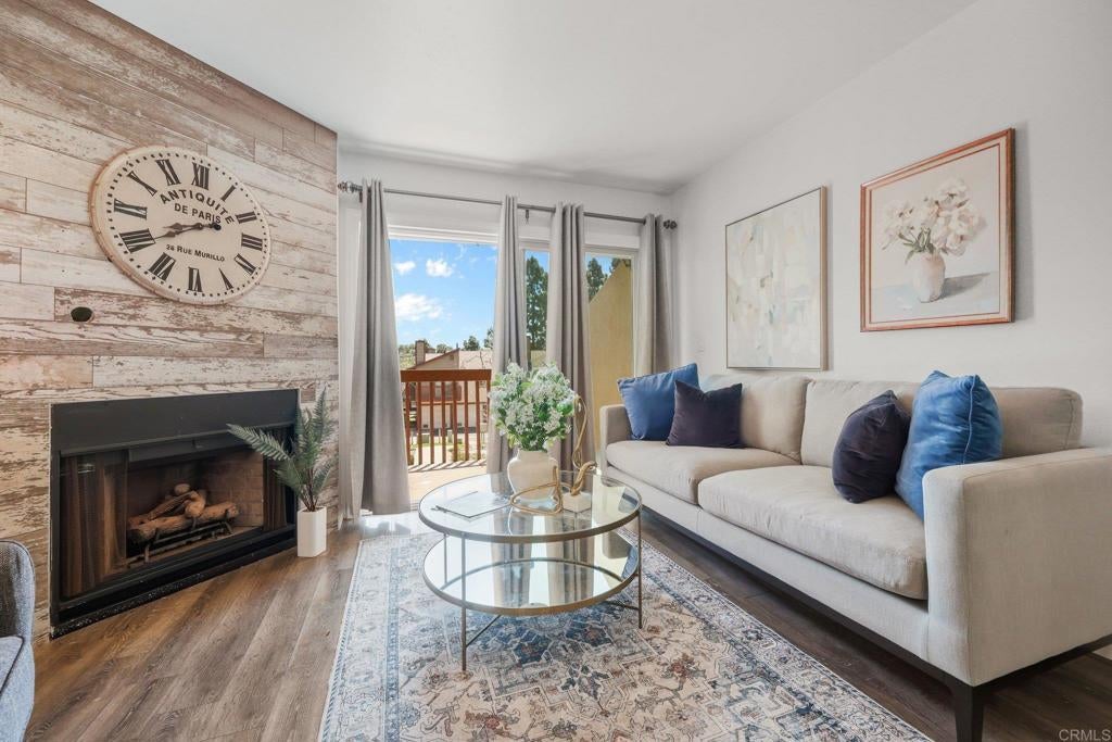 Photo of Listing #PTP2602751