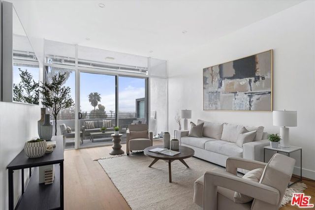 16601 Marquez Avenue # 302, Pacific Palisades