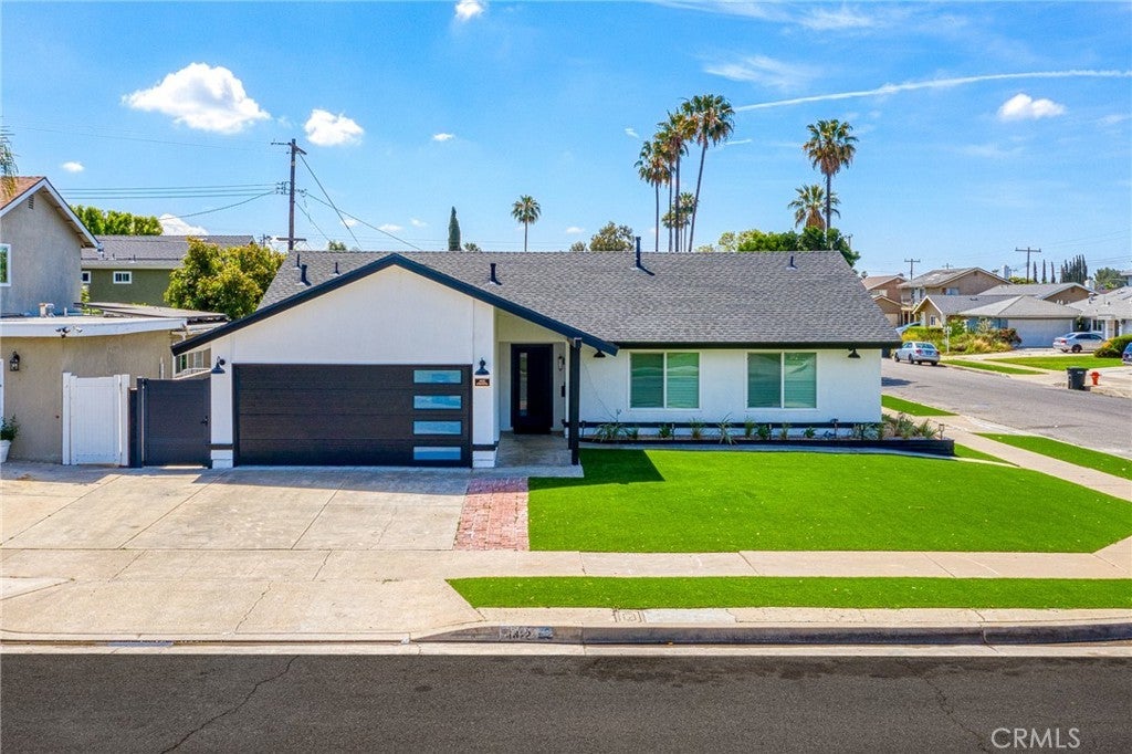 Photo of Listing #OC26079241