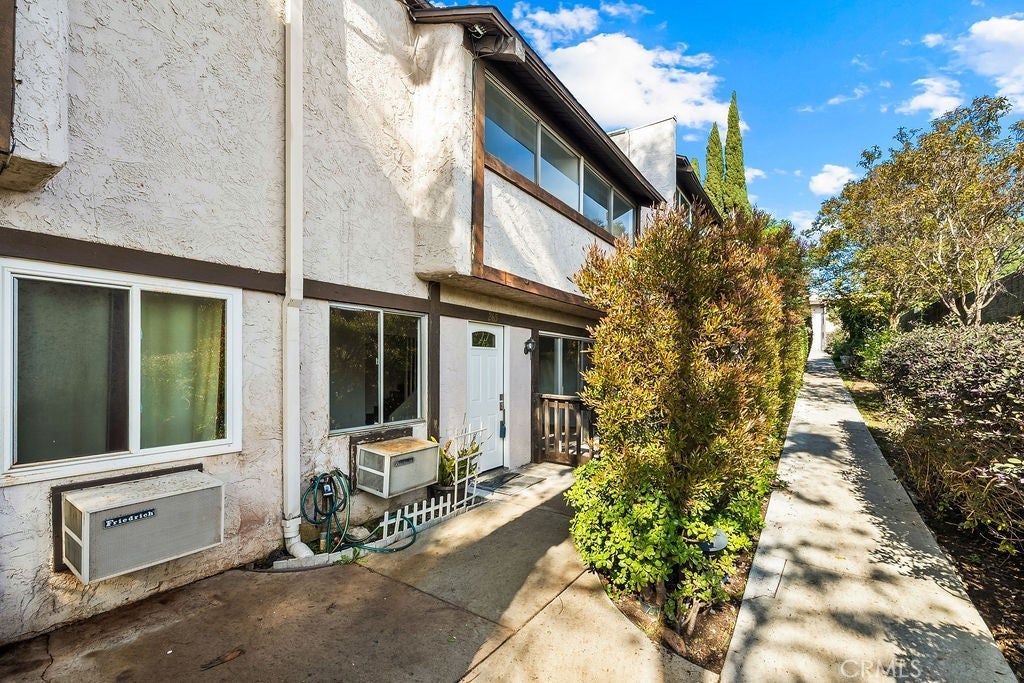 Photo of Listing #OC26079434