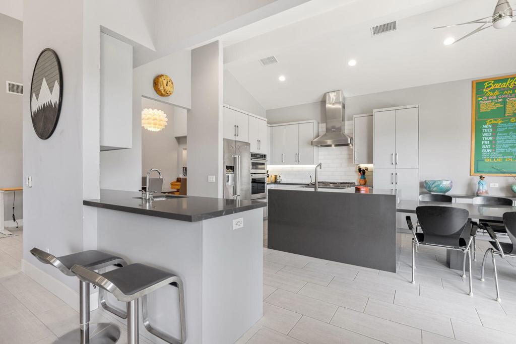 Photo of Listing #219146340DA