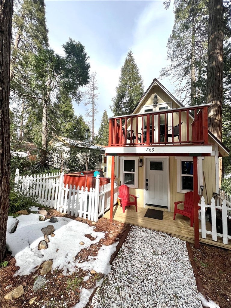 Photo of Listing #IV26079529