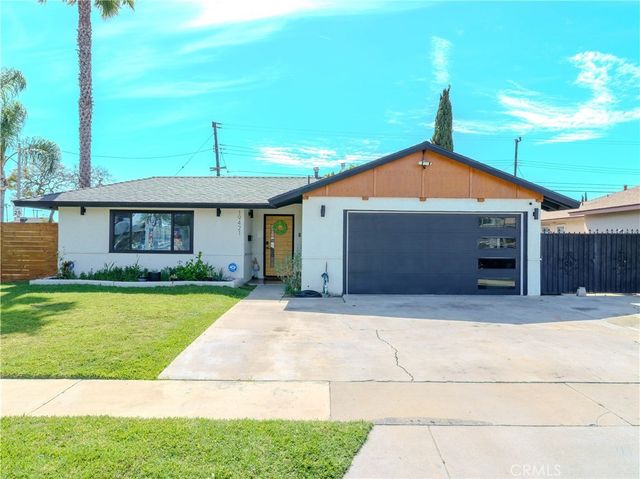 19421 Leapwood, Carson